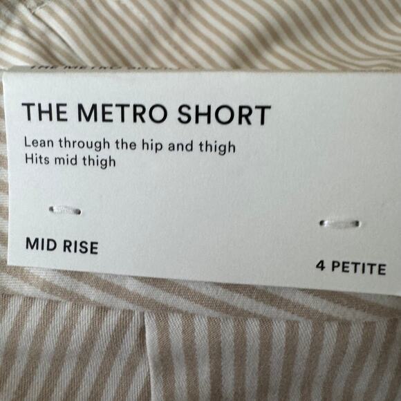 5 for $25| Ann Taylor Petite The Metro Striped Mid Rise Short Size 4 NWT - Picture 8 of 10